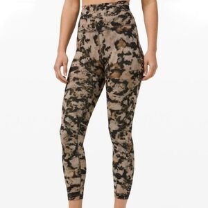 Lululemon Wunder Train HR Tight 25” Black tie dye Leggings 2